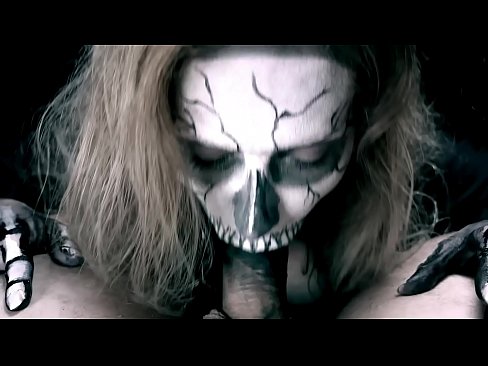 ❤️ Demon puella sugentem gallum cum nigro ore suo deglutivit cum . at la.porno-fuq.ru